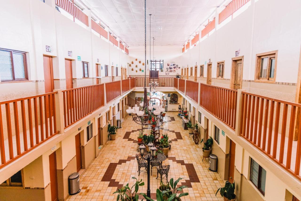 Hotel Cervantino Tapachula Exterior photo