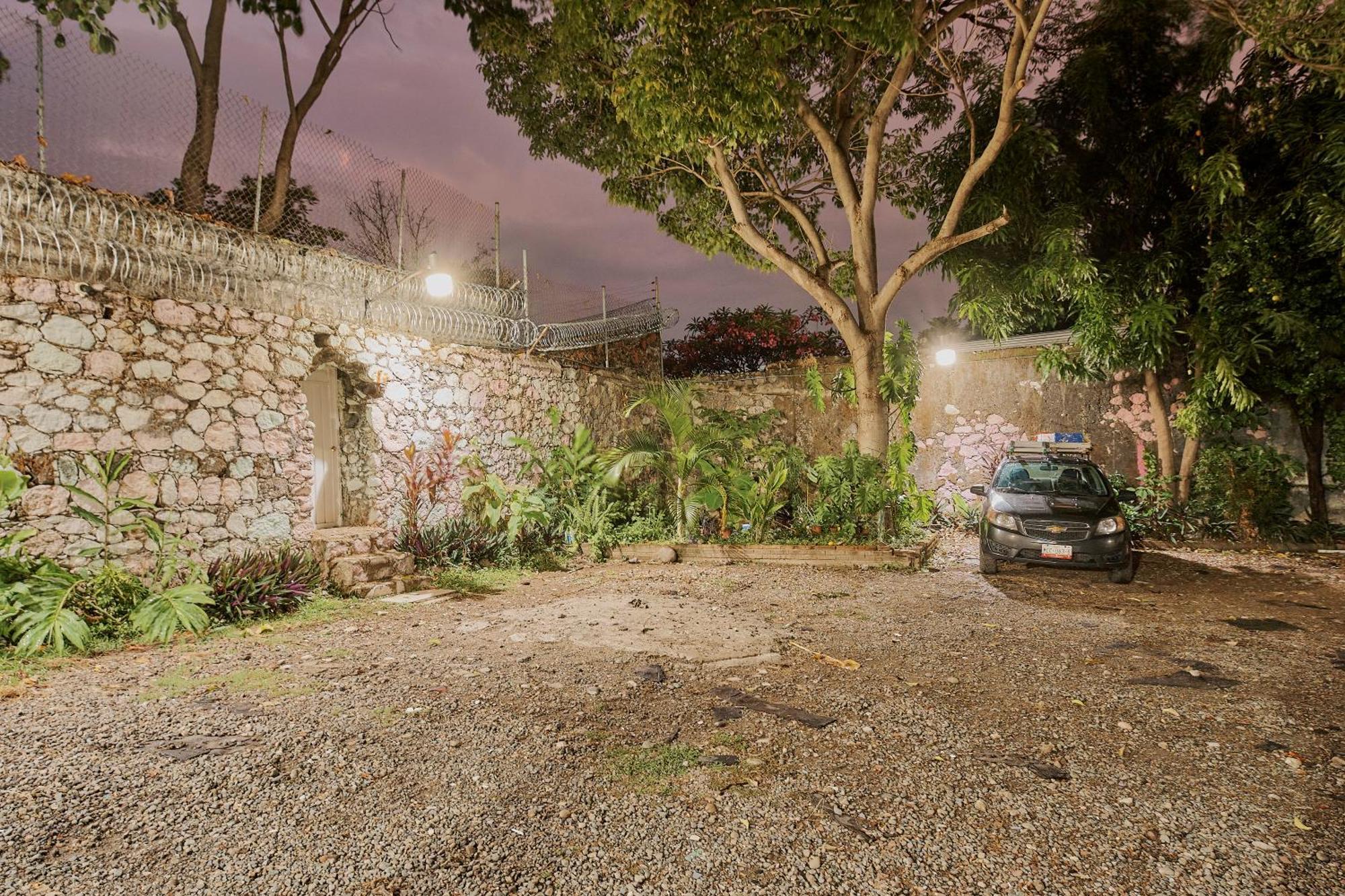 Hotel Cervantino Tapachula Exterior photo